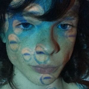 Meet your Posher, Devin